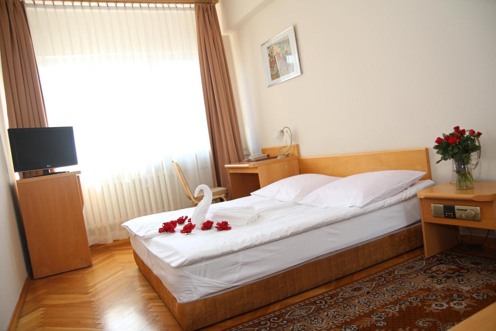Hotel Ratuszowy Włocławek Екстериор снимка